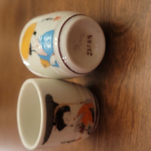 Vintage Japanese Saki Cups - Picture 2 of 3